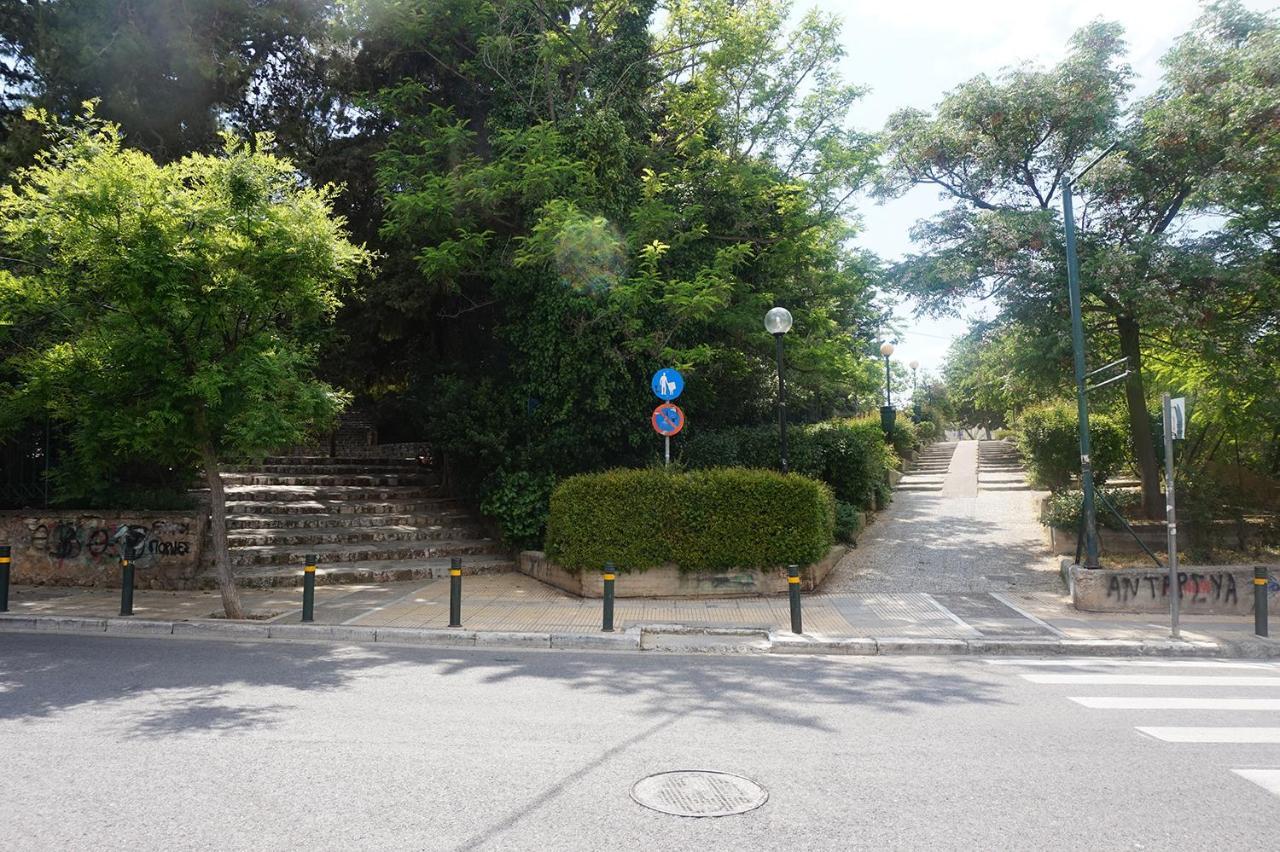 Independent Entrance Apt - 130M2 - Garden - Private Parking Athens Exterior photo